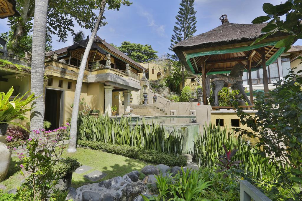 Alam Puri Art Museum Resort & Spa Denpasa Buitenkant foto